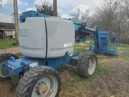 Articulating boom lift 2012  Genie Z45/25J (1)