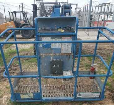 Articulating boom lift 2012  Genie Z45/25J (3)