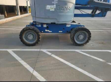 Articulating boom lift 2014  Genie Z45/25J (4)