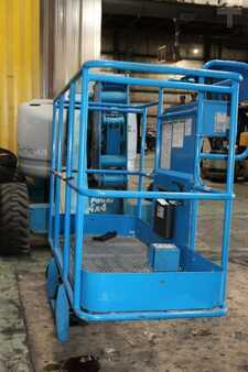 Articulating boom lift 2000  Genie Z45/25 (2)
