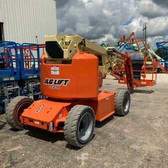 Plataforma Articulada 2015  JLG E450AJ (3)
