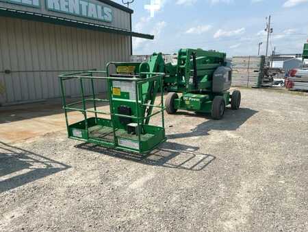 Articulating boom lift 2015  Genie Z-45/25J DC (2)