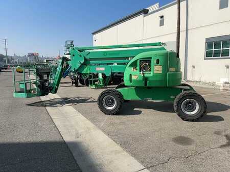 Plataforma Articulada 2013  JLG 450AJ SII (1)