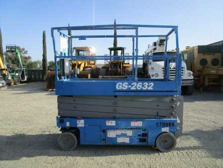 Plataforma remolcable 2015  Genie GS-2632 (3)