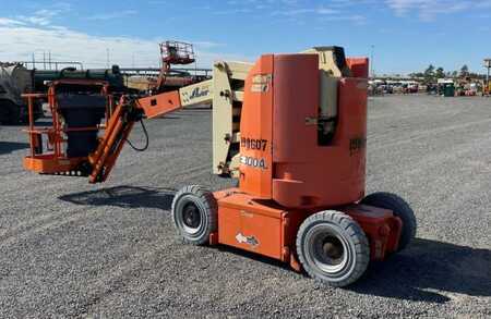 Plataforma Articulada 2015  JLG E300AJP (2)