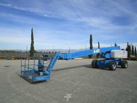 Telescopic boom lift 2014  Genie S-85 (2)