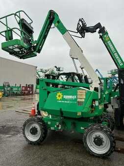 Articulating boom lift 2015  JLG 340AJ (1)