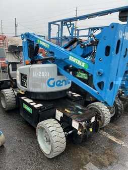 Articulating boom lift 2015  Genie Z-33/18 (1)
