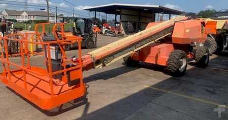 Telescopic boom lift 2015  JLG 600S (1)