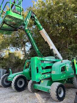 Plataforma Articulada 2016  JLG 450AJ (1)