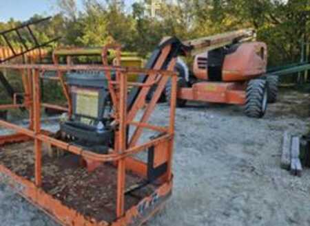 Plataforma Articulada 2016  JLG 600AJ (1)