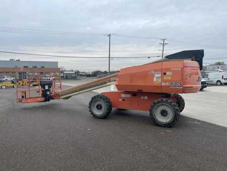 Telescopic boom lift 2015  JLG 600S (1)