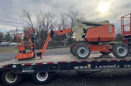 Articulating boom lift 2016  JLG 340AJ (1)