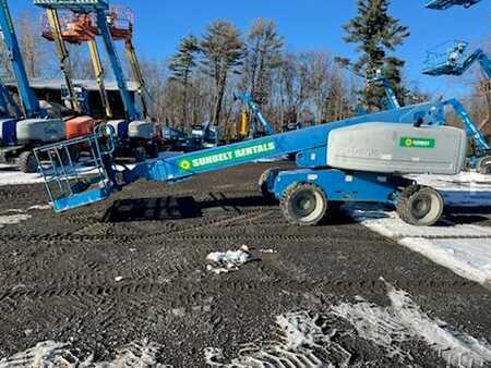Telescopic boom lift 2013  Genie S-60X (1)