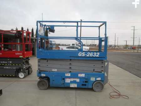 Plataforma remolcable 2017  Genie GS-2632 (1)