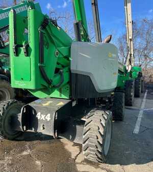 Articulating boom lift 2016  Genie Z-62/40 (1)