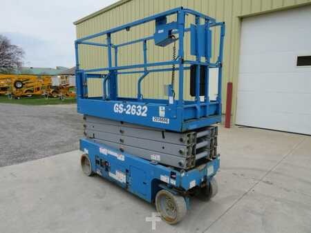 Plataforma remolcable 2017  Genie GS-2632 (1)