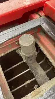 Stroj na drhnutí a vysávání - Hako B1100 (10)