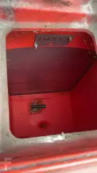 Stroj na drhnutí a vysávání - Hako B1100 (9)