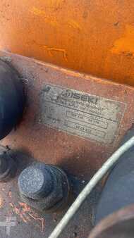 Ùttakaritó gép 1993  ISEKI 3030a 27hp. (10)