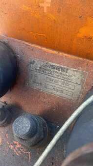Ùttakaritó gép 1993  ISEKI 3030a 27hp. (18)