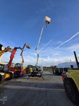 Mobiilinostimet 2021  Nissan NT400 (11)