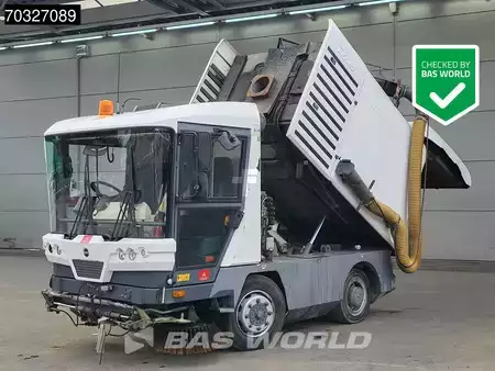 Balayeuse 2008  Ravo 540 (1)