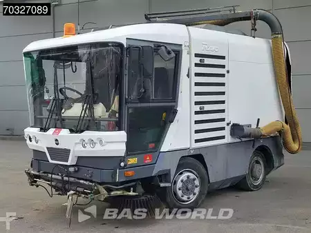Balayeuse 2008  Ravo 540 (3)