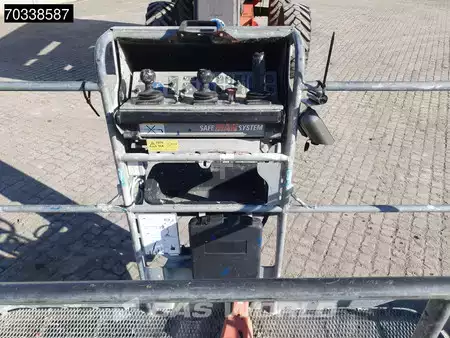 Altri  Manitou 200 ATJ (16)