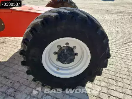 Altri  Manitou 200 ATJ (18)