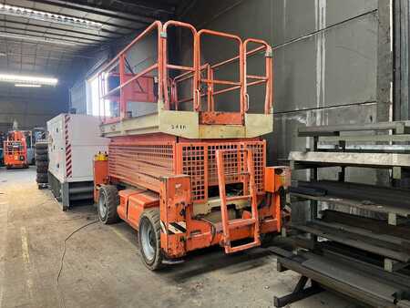 Scherenarbeitsbühne 2005  JLG 3369 (4)