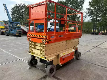 Scissor lift 2019  JLG 3246 ES (5)