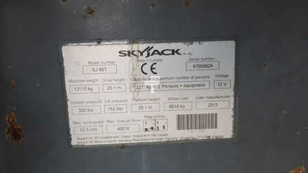 Telescopic boom 2013 Skyjack  (2)