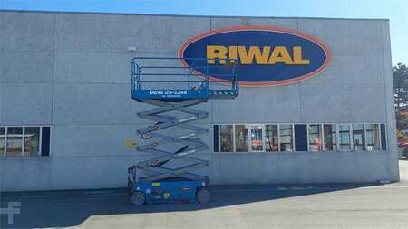 Scissor lift 2016  Genie GS3246 (15)
