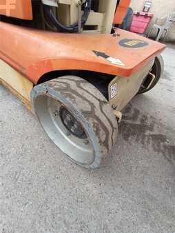 Sonstige 2011  JLG T10E (5)