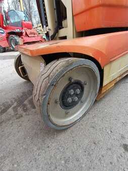 Sonstige 2011  JLG T10E (9)
