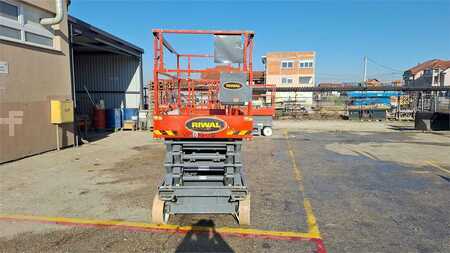 Scissors Lifts 2013  SkyJack SJIII4632 (3)