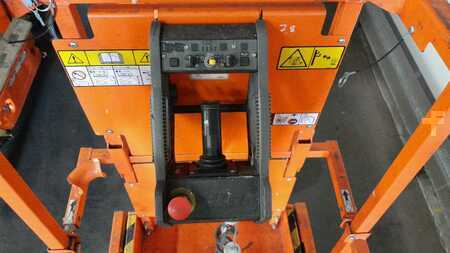 Scissor lift 2019 JLG  (9)