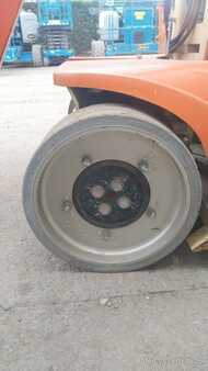 Sonstige 2011  JLG T10E (9)