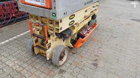 Plataforma Tijera 2013  JLG 2030ES (15)