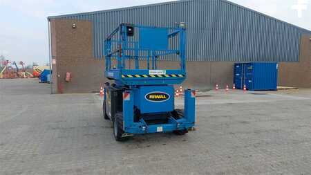 Piattaforme aeree a pantografo 2016  Genie GS2669RT (1)