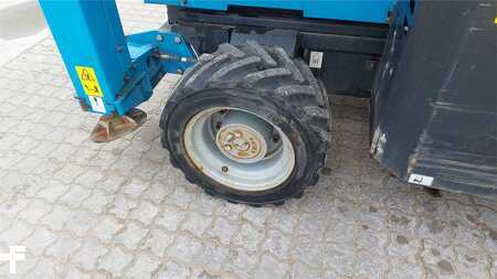 Piattaforme aeree a pantografo 2016  Genie GS2669RT (11)