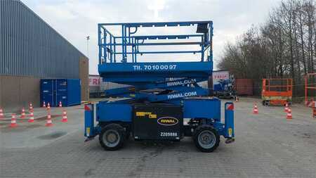 Piattaforme aeree a pantografo 2016  Genie GS2669RT (15)