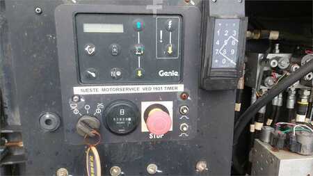 Piattaforme aeree a pantografo 2016  Genie GS2669RT (6)