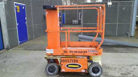 Muut 2011  JLG 1230ES (15)