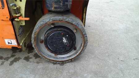Muut 2011  JLG 1230ES (8)