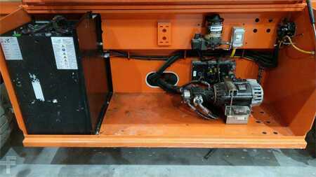 Pracovní plošina s nůžkovým zdvihem 2019  Holland-Lift HL-190E20 (4)
