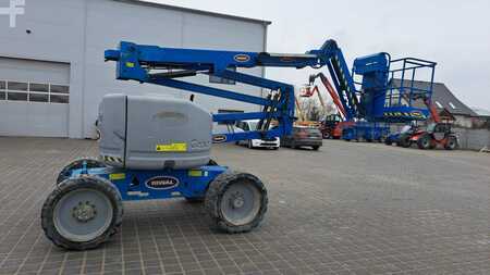 Articulating boom lift 2008 Genie  (21)