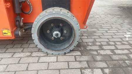 Pracovní plošina s nůžkovým zdvihem 2017  Holland-Lift HL-190E12 (15)