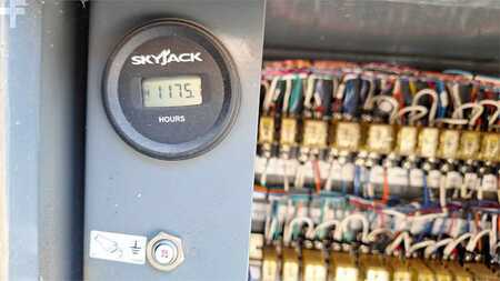 Plataforma Tijera 2018  SkyJack 8841RT (5)